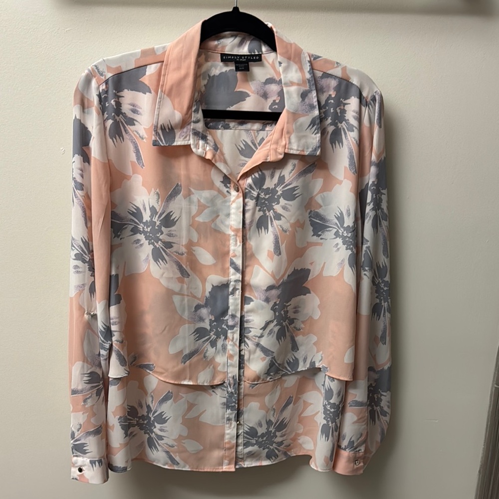 Simply Styled Shirt Size XL Color White Peach Gray